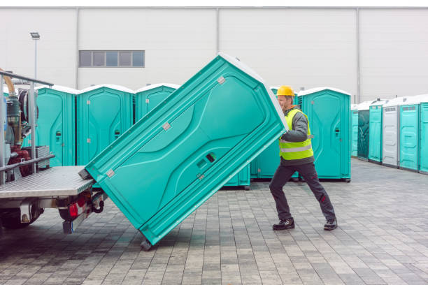 Best Portable bathroom rental  in Winthrop, IA
